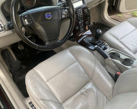 Красный Вольво В50, объемом двигателя 2 л и пробегом 348 тыс. км за 6800 $, фото 6 на Automoto.ua