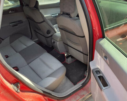 Красный Вольво В50, объемом двигателя 2 л и пробегом 298 тыс. км за 5000 $, фото 10 на Automoto.ua