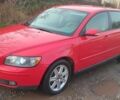 Червоний Вольво V50, об'ємом двигуна 2 л та пробігом 230 тис. км за 2500 $, фото 1 на Automoto.ua