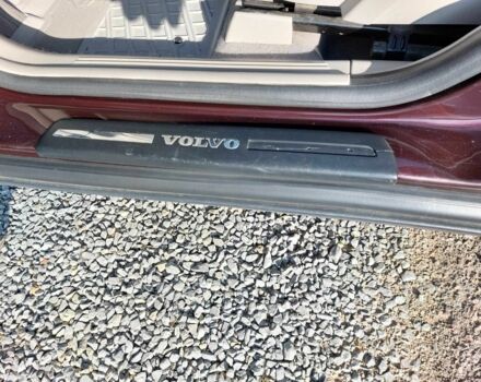 Червоний Вольво V50, об'ємом двигуна 2 л та пробігом 269 тис. км за 5500 $, фото 3 на Automoto.ua