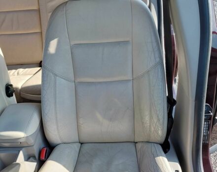 Червоний Вольво V50, об'ємом двигуна 2 л та пробігом 269 тис. км за 5500 $, фото 5 на Automoto.ua