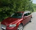 Червоний Вольво V50, об'ємом двигуна 1.6 л та пробігом 352 тис. км за 5500 $, фото 1 на Automoto.ua