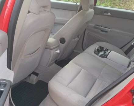 Червоний Вольво V50, об'ємом двигуна 2 л та пробігом 230 тис. км за 2500 $, фото 9 на Automoto.ua