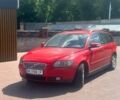 Красный Вольво В50, объемом двигателя 1.8 л и пробегом 281 тыс. км за 5300 $, фото 1 на Automoto.ua