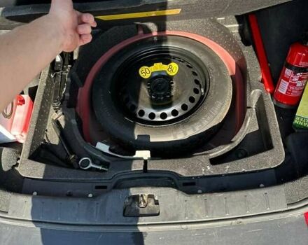 Красный Вольво В50, объемом двигателя 1.8 л и пробегом 281 тыс. км за 5300 $, фото 15 на Automoto.ua