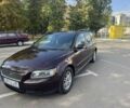 Червоний Вольво V50, об'ємом двигуна 2 л та пробігом 180 тис. км за 3600 $, фото 1 на Automoto.ua