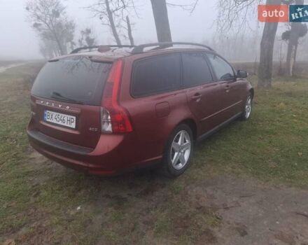 Красный Вольво В50, объемом двигателя 2 л и пробегом 244 тыс. км за 6200 $, фото 6 на Automoto.ua