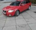 Червоний Вольво V50, об'ємом двигуна 2 л та пробігом 275 тис. км за 7500 $, фото 1 на Automoto.ua