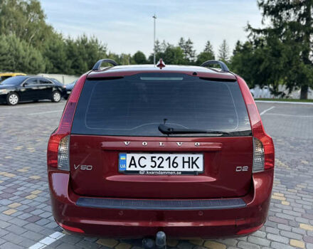Красный Вольво В50, объемом двигателя 1.6 л и пробегом 297 тыс. км за 6700 $, фото 3 на Automoto.ua