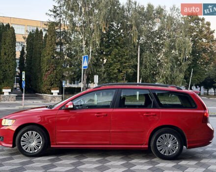Червоний Вольво V50, об'ємом двигуна 1.6 л та пробігом 173 тис. км за 7700 $, фото 11 на Automoto.ua