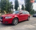 Червоний Вольво V50, об'ємом двигуна 1.56 л та пробігом 306 тис. км за 6400 $, фото 1 на Automoto.ua