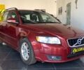 Красный Вольво В50, объемом двигателя 1.6 л и пробегом 290 тыс. км за 7400 $, фото 1 на Automoto.ua
