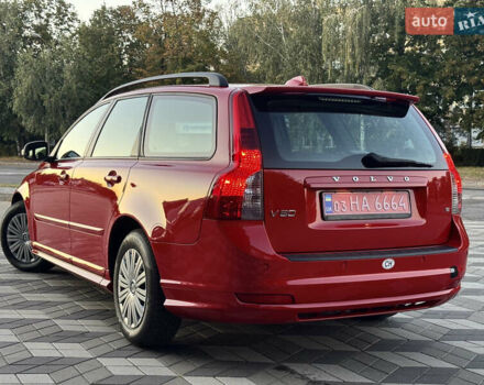 Червоний Вольво V50, об'ємом двигуна 1.6 л та пробігом 173 тис. км за 7700 $, фото 7 на Automoto.ua