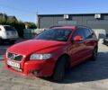 Красный Вольво В50, объемом двигателя 1.6 л и пробегом 305 тыс. км за 7300 $, фото 1 на Automoto.ua