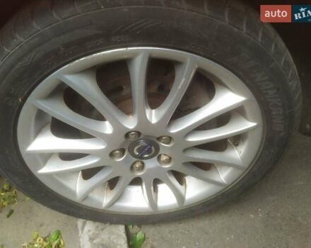 Красный Вольво В50, объемом двигателя 1.6 л и пробегом 312 тыс. км за 8350 $, фото 13 на Automoto.ua