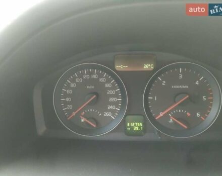 Красный Вольво В50, объемом двигателя 1.6 л и пробегом 312 тыс. км за 8350 $, фото 24 на Automoto.ua