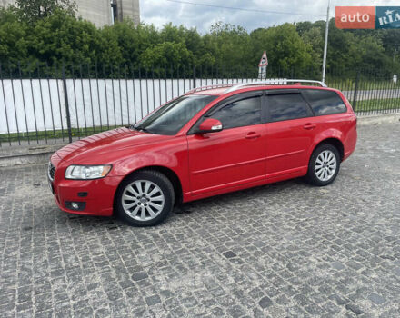 Красный Вольво В50, объемом двигателя 1.6 л и пробегом 270 тыс. км за 7999 $, фото 10 на Automoto.ua