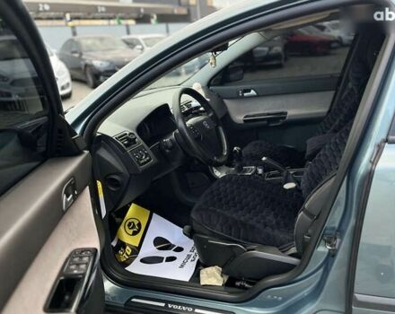 Вольво В50, объемом двигателя 2 л и пробегом 340 тыс. км за 6700 $, фото 9 на Automoto.ua