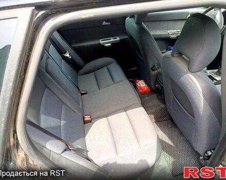Вольво В50, объемом двигателя 2 л и пробегом 350 тыс. км за 2700 $, фото 4 на Automoto.ua