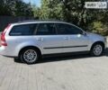 Вольво В50, объемом двигателя 1.8 л и пробегом 318 тыс. км за 5700 $, фото 3 на Automoto.ua