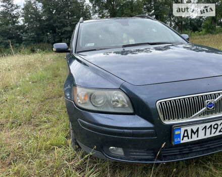 Вольво В50, объемом двигателя 2 л и пробегом 210 тыс. км за 5600 $, фото 5 на Automoto.ua