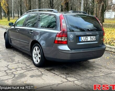 Вольво В50, объемом двигателя 2 л и пробегом 306 тыс. км за 2700 $, фото 3 на Automoto.ua