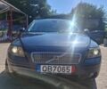 Вольво В50, объемом двигателя 2.4 л и пробегом 300 тыс. км за 2800 $, фото 1 на Automoto.ua