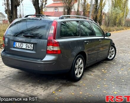 Вольво В50, объемом двигателя 2 л и пробегом 306 тыс. км за 2700 $, фото 4 на Automoto.ua