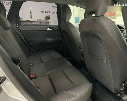 Вольво В50, объемом двигателя 2 л и пробегом 400 тыс. км за 4690 $, фото 29 на Automoto.ua