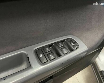 Вольво В50, объемом двигателя 2 л и пробегом 400 тыс. км за 4690 $, фото 15 на Automoto.ua