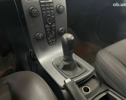 Вольво В50, объемом двигателя 2 л и пробегом 400 тыс. км за 4690 $, фото 25 на Automoto.ua