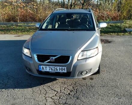 Вольво В50, объемом двигателя 2 л и пробегом 310 тыс. км за 6400 $, фото 9 на Automoto.ua
