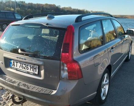 Вольво В50, объемом двигателя 2 л и пробегом 310 тыс. км за 6400 $, фото 4 на Automoto.ua