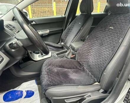 Вольво В50, объемом двигателя 2.4 л и пробегом 278 тыс. км за 6300 $, фото 8 на Automoto.ua