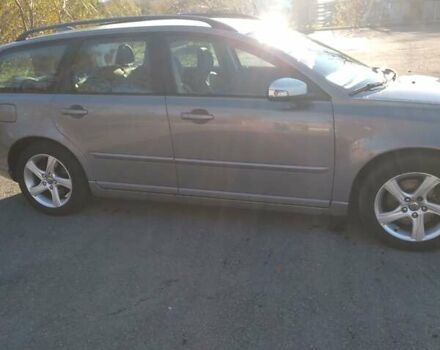 Вольво В50, объемом двигателя 2 л и пробегом 310 тыс. км за 6400 $, фото 7 на Automoto.ua