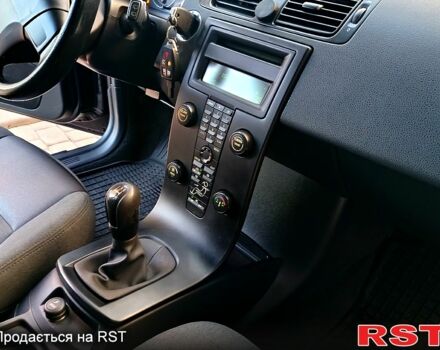 Вольво В50, объемом двигателя 1.6 л и пробегом 233 тыс. км за 5000 $, фото 12 на Automoto.ua