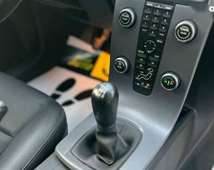 Вольво V50, об'ємом двигуна 1.6 л та пробігом 217 тис. км за 6800 $, фото 13 на Automoto.ua