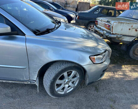 Вольво В50, объемом двигателя 1.6 л и пробегом 270 тыс. км за 6500 $, фото 2 на Automoto.ua
