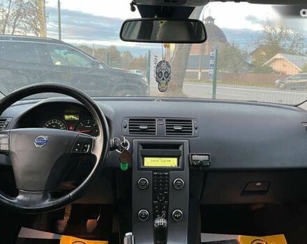 Вольво V50, об'ємом двигуна 1.6 л та пробігом 217 тис. км за 6800 $, фото 9 на Automoto.ua