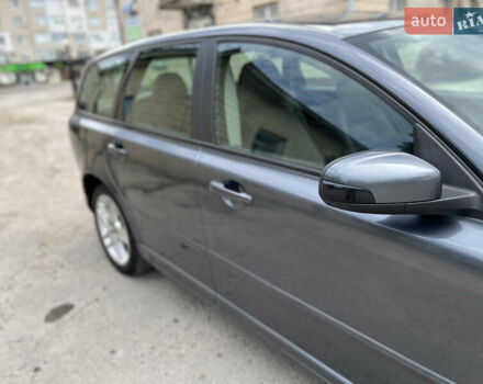 Вольво В50, объемом двигателя 1.6 л и пробегом 213 тыс. км за 5800 $, фото 6 на Automoto.ua