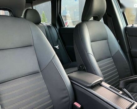 Вольво V50, об'ємом двигуна 1.6 л та пробігом 217 тис. км за 6800 $, фото 20 на Automoto.ua