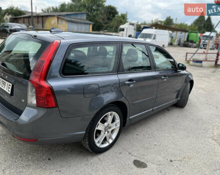 Вольво В50, объемом двигателя 1.6 л и пробегом 213 тыс. км за 5800 $, фото 3 на Automoto.ua