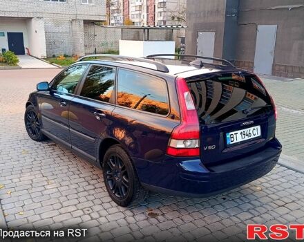 Вольво В50, объемом двигателя 1.6 л и пробегом 233 тыс. км за 5000 $, фото 7 на Automoto.ua