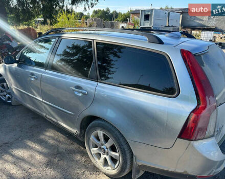 Вольво В50, объемом двигателя 1.6 л и пробегом 270 тыс. км за 6500 $, фото 5 на Automoto.ua