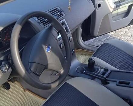 Вольво V50, об'ємом двигуна 1.56 л та пробігом 266 тис. км за 6700 $, фото 6 на Automoto.ua