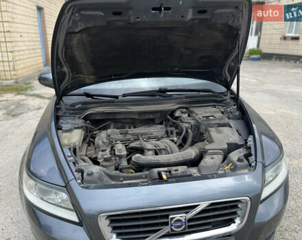 Вольво В50, объемом двигателя 1.6 л и пробегом 213 тыс. км за 5800 $, фото 10 на Automoto.ua