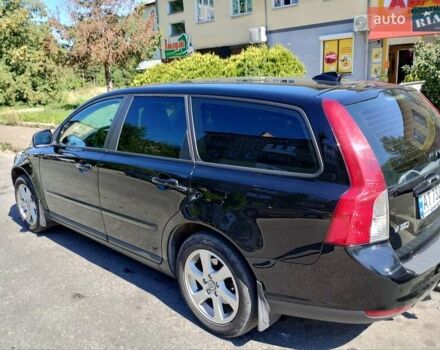 Вольво В50, объемом двигателя 0 л и пробегом 251 тыс. км за 6200 $, фото 1 на Automoto.ua