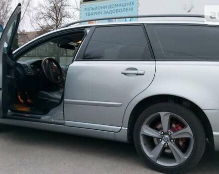 Вольво V50, об'ємом двигуна 1.56 л та пробігом 205 тис. км за 7800 $, фото 15 на Automoto.ua