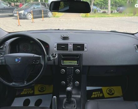 Вольво В50, объемом двигателя 1.6 л и пробегом 275 тыс. км за 6390 $, фото 11 на Automoto.ua