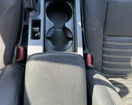 Вольво В50, объемом двигателя 1.6 л и пробегом 309 тыс. км за 6600 $, фото 17 на Automoto.ua